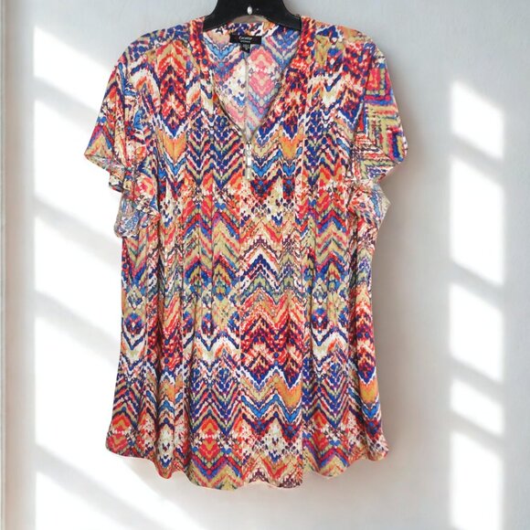 Cocomo 1X Plus Size Short Sleeve Chevron Print Tunic Top - Picture 1 of 4